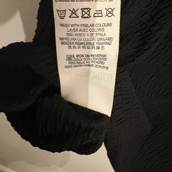 Missguided Black Mini Skirt - Picture 2 of 3